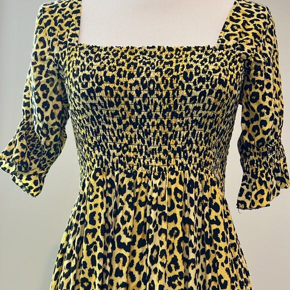 EUC Notes du Nord‎ Olivia Leopard Print Smocked Maxi Dress Cottage Core US XS 4 - Picture 5 of 16
